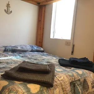 La Casina Di Trilli , Rapallo Italia